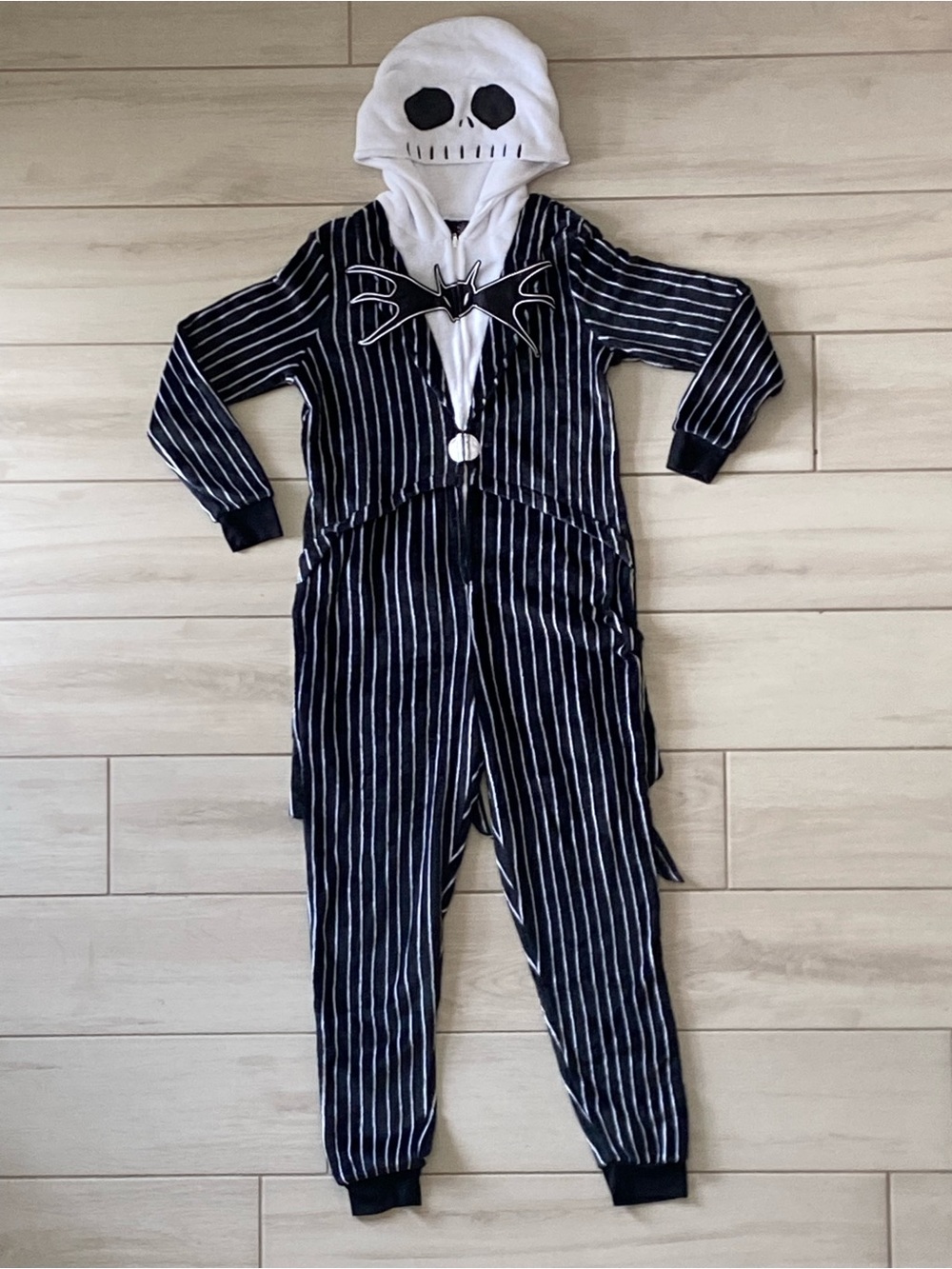 Disney Nightmare Before Christmas Jack Skellington Suit Pajama Costume Adult M